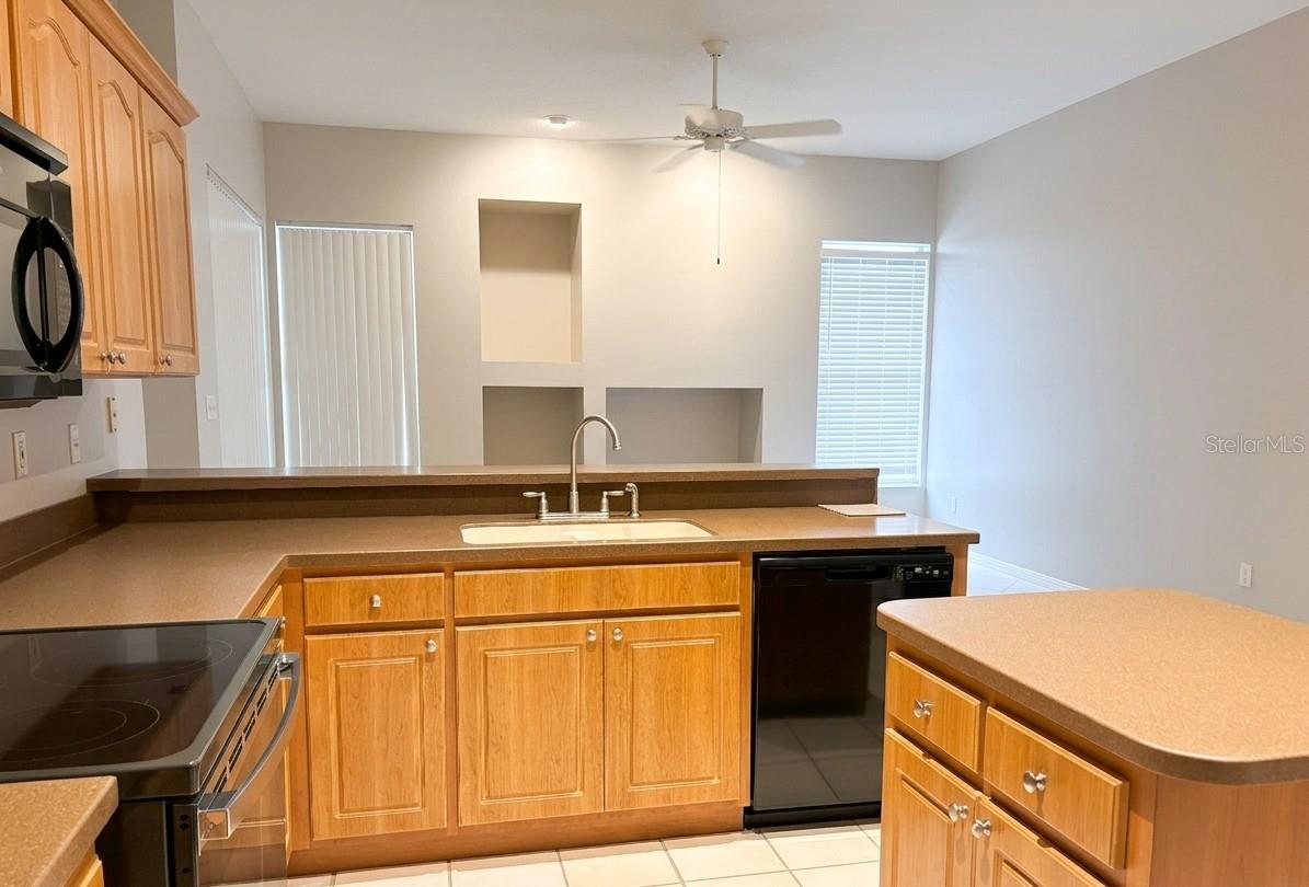 1625 POWDER RIDGE DR, VALRICO, FL, 33594