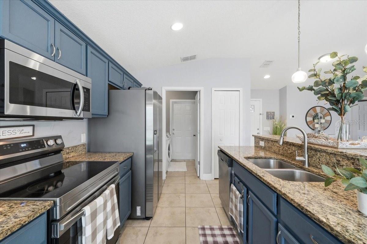 111 MAPLE DR, POINCIANA, FL, 34759