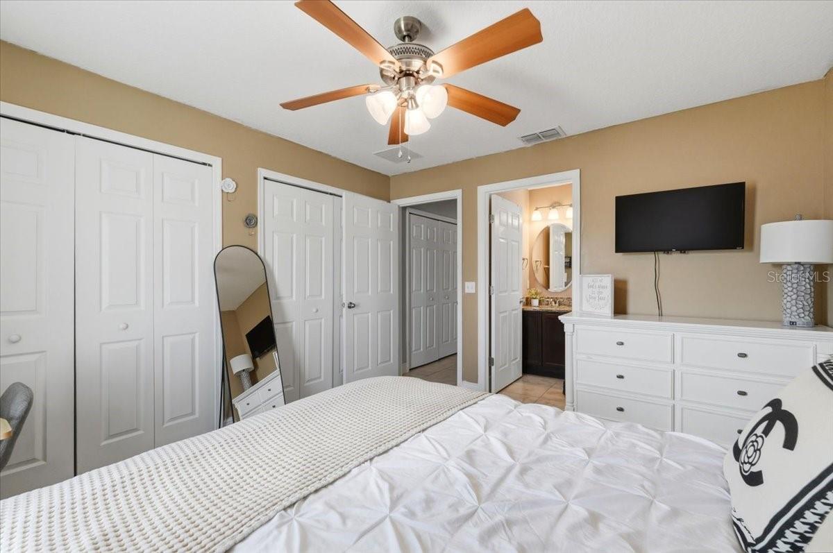 111 MAPLE DR, POINCIANA, FL, 34759