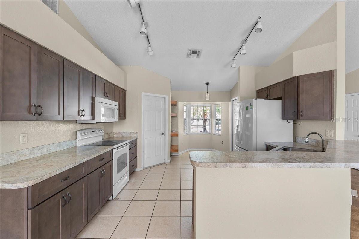 307 STERLING DR, WINTER HAVEN, FL, 33884