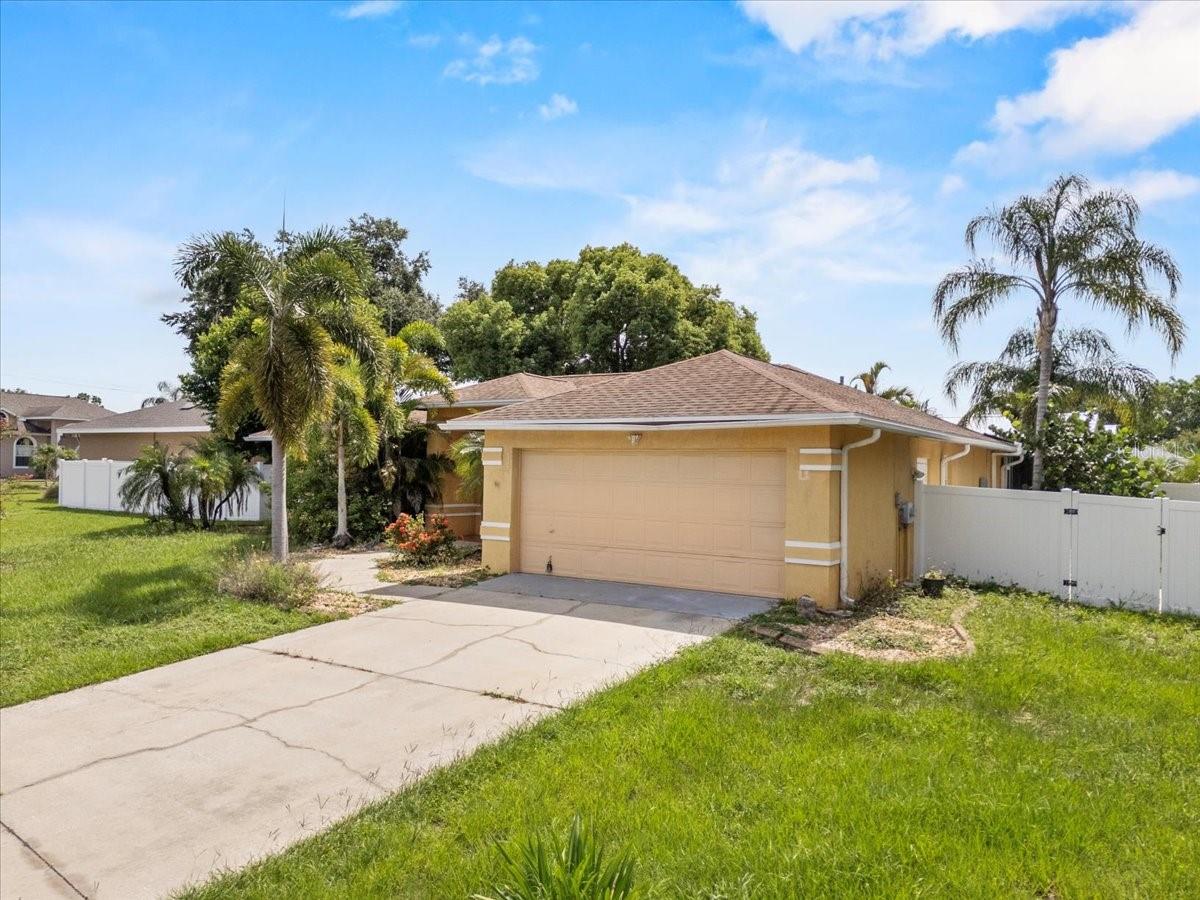 307 STERLING DR, WINTER HAVEN, FL, 33884