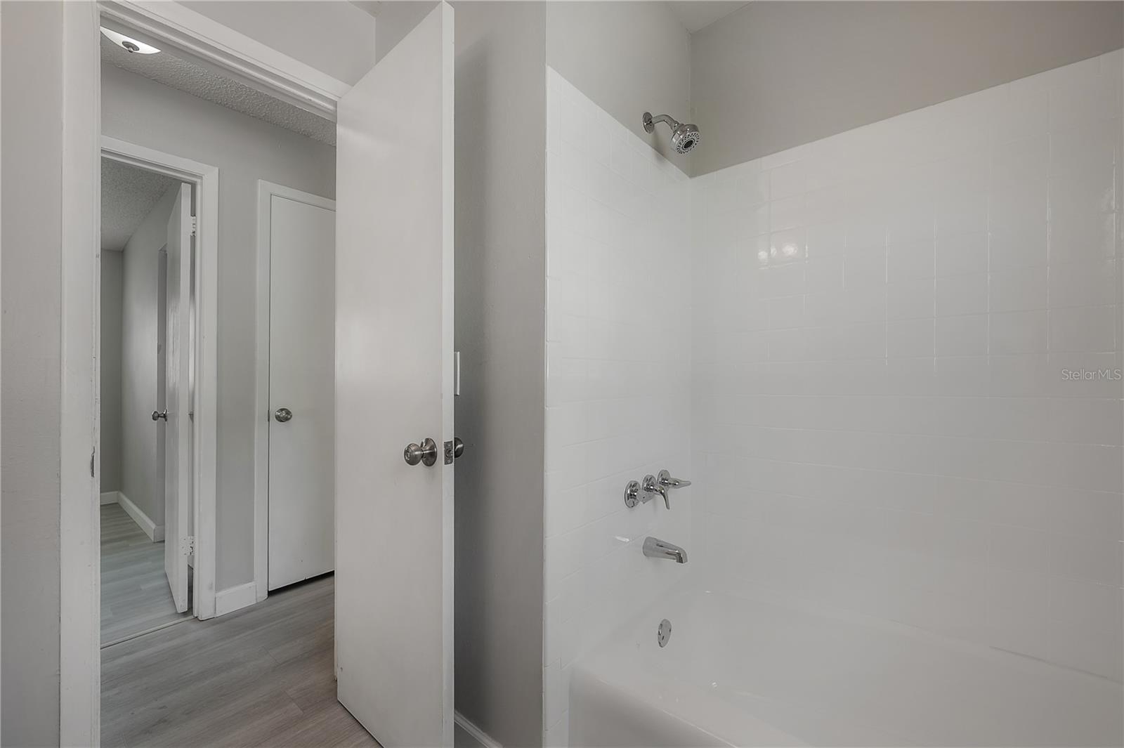 3501 E MCBERRY ST, TAMPA, FL, 33610