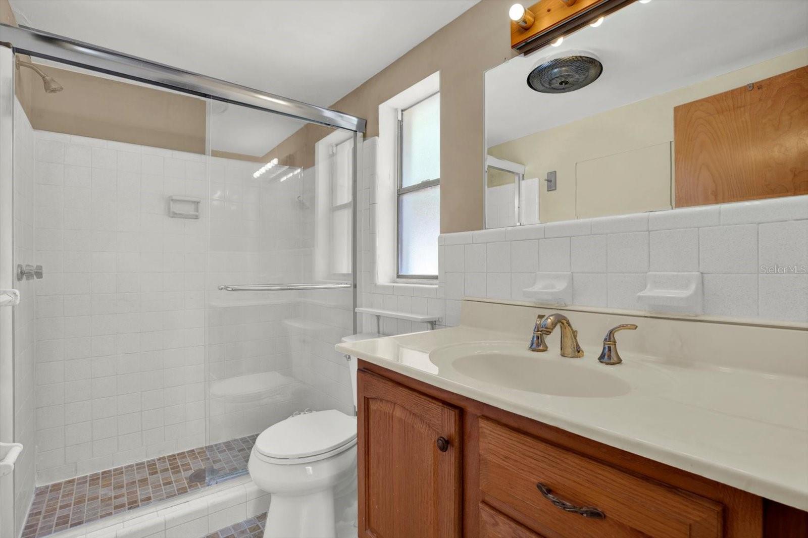 2215 CURTIS DR S, CLEARWATER, FL, 33764