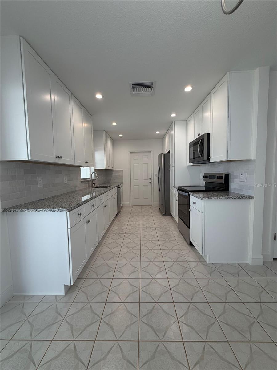 808 BALSAMWOOD LN, KISSIMMEE, FL, 34743