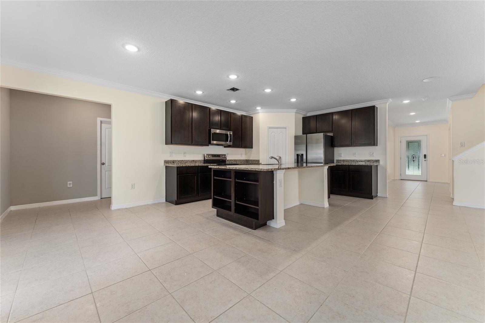 4331 WAYNE RD, FRUITLAND PARK, FL, 34731