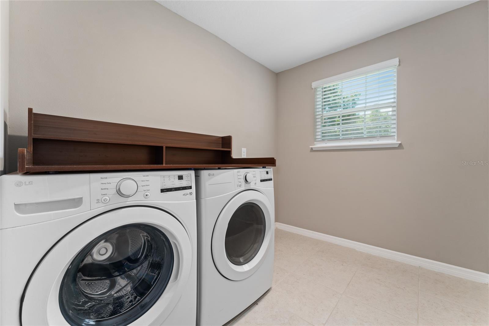 4331 WAYNE RD, FRUITLAND PARK, FL, 34731