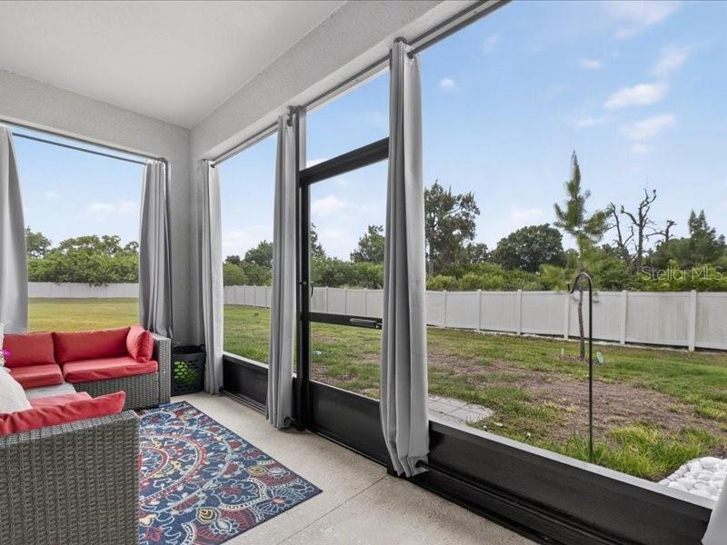 416 MANGROVE SHADE CIR, APOLLO BEACH, FL, 33572