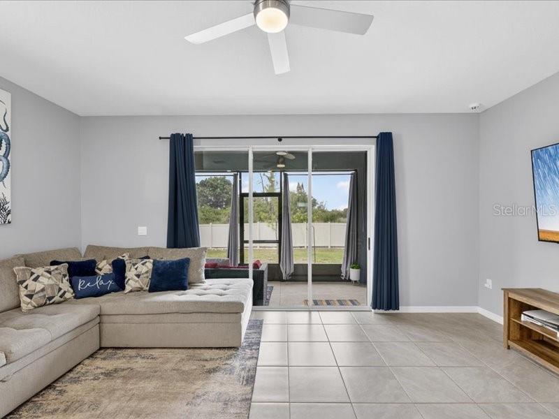 416 MANGROVE SHADE CIR, APOLLO BEACH, FL, 33572