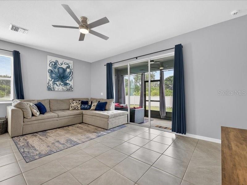 416 MANGROVE SHADE CIR, APOLLO BEACH, FL, 33572
