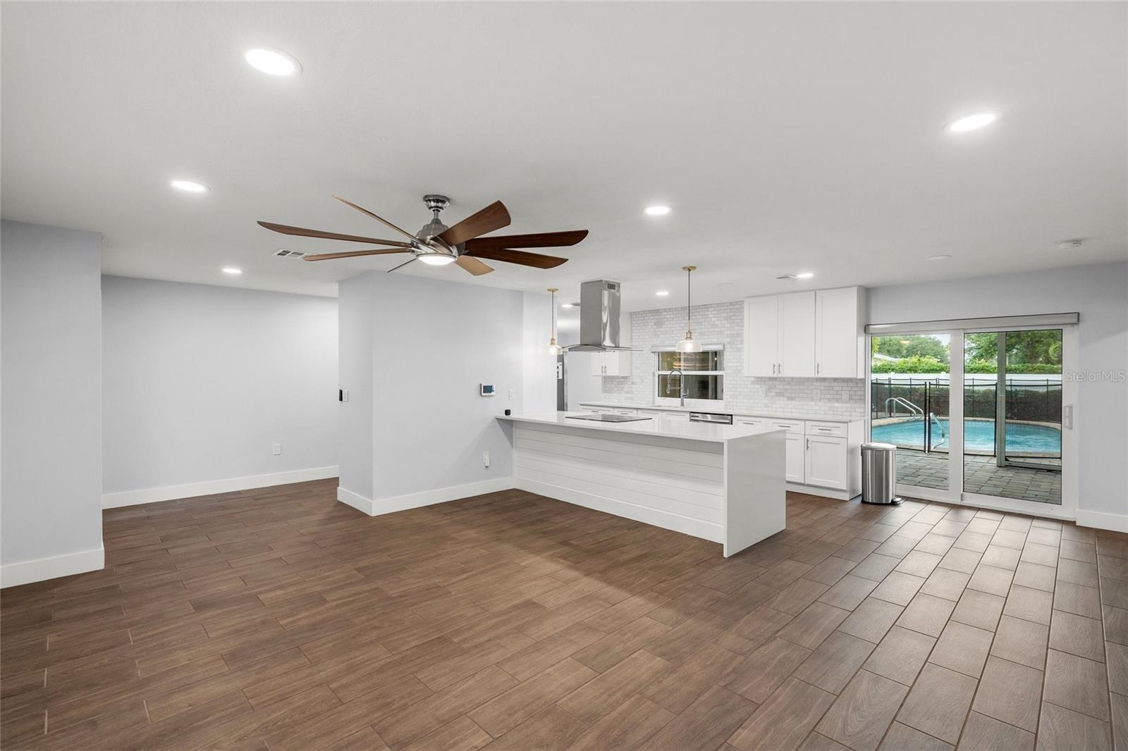 3405 S LOCKWOOD RIDGE RD, SARASOTA, FL, 34239