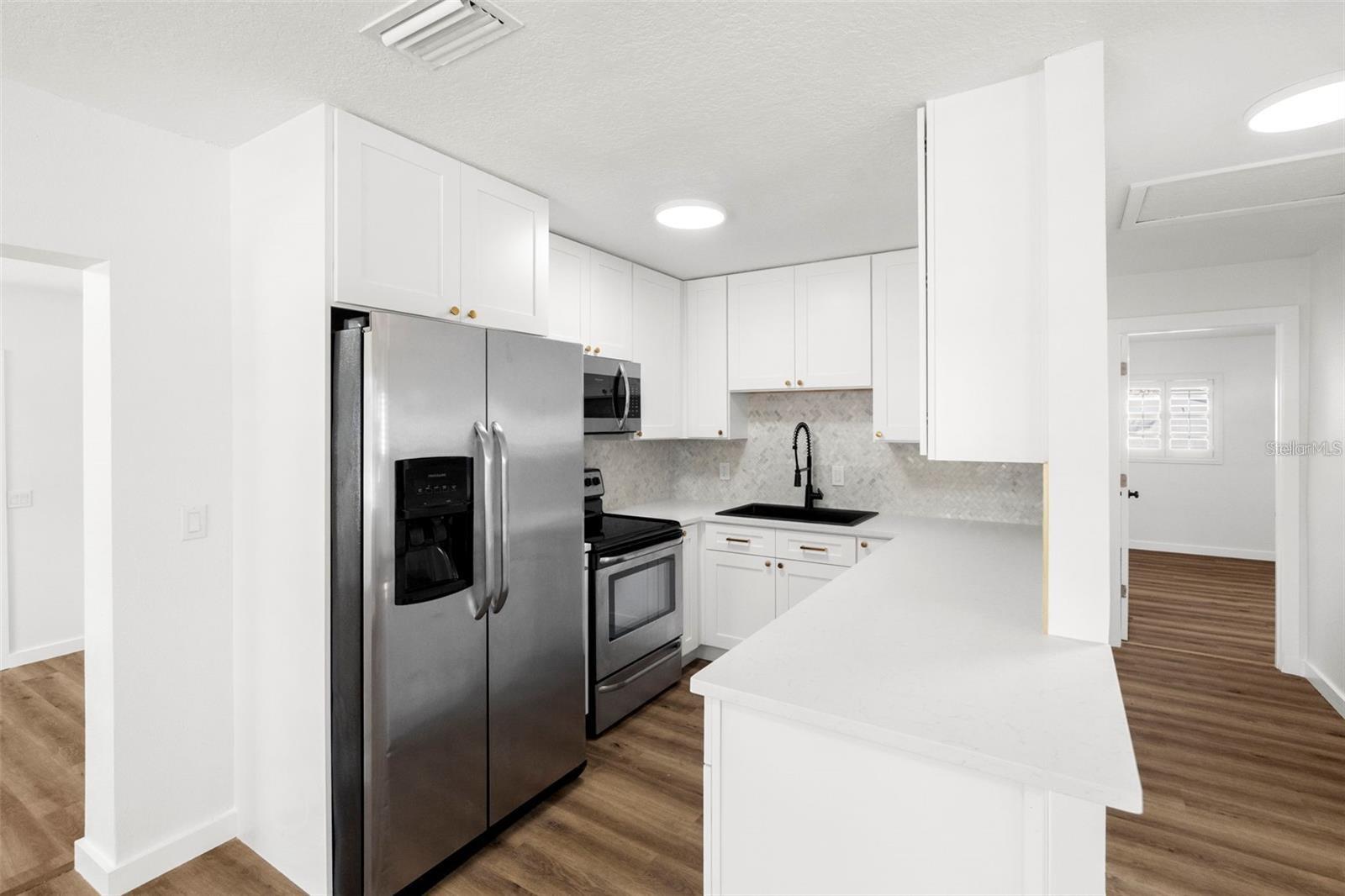 6710 S CORTEZ ST, TAMPA, FL, 33616