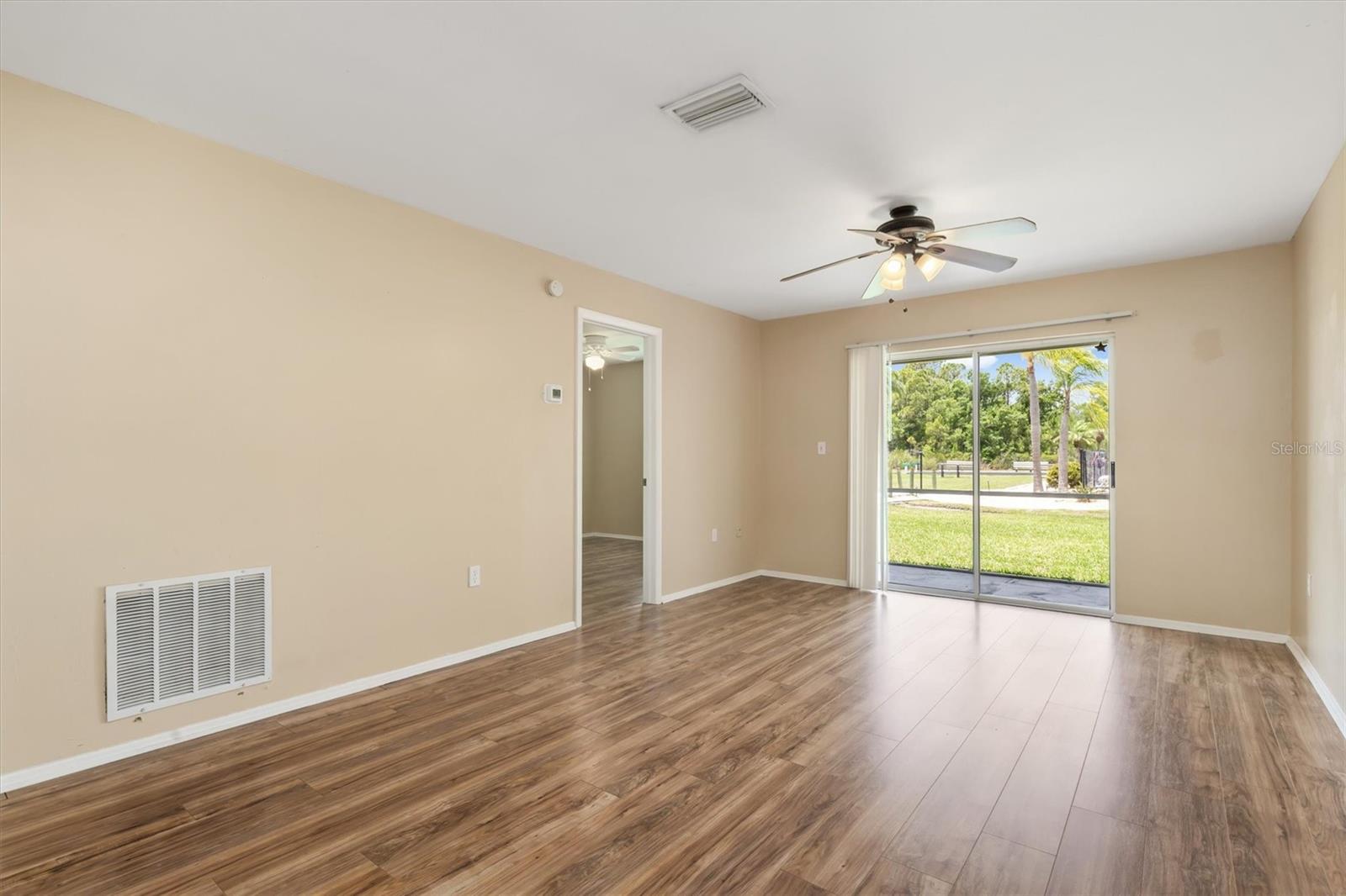 12538 SW KINGSWAY CIR #301, LAKE SUZY, FL, 34269