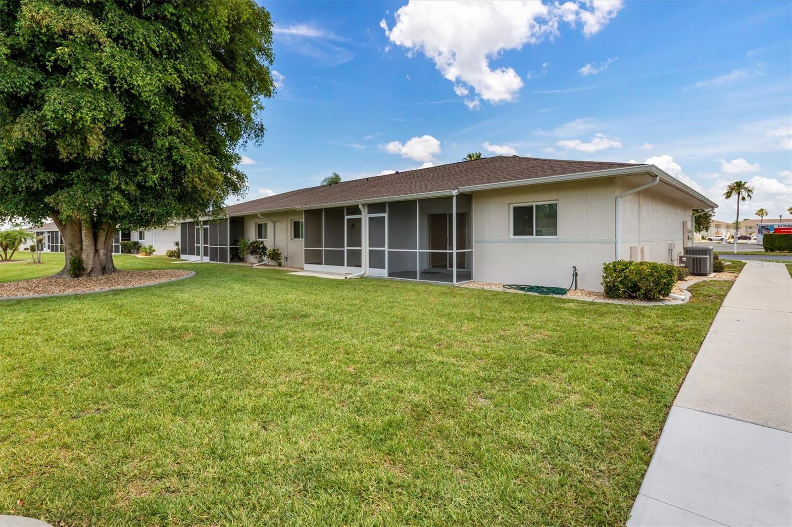 12538 SW KINGSWAY CIR #301, LAKE SUZY, FL, 34269