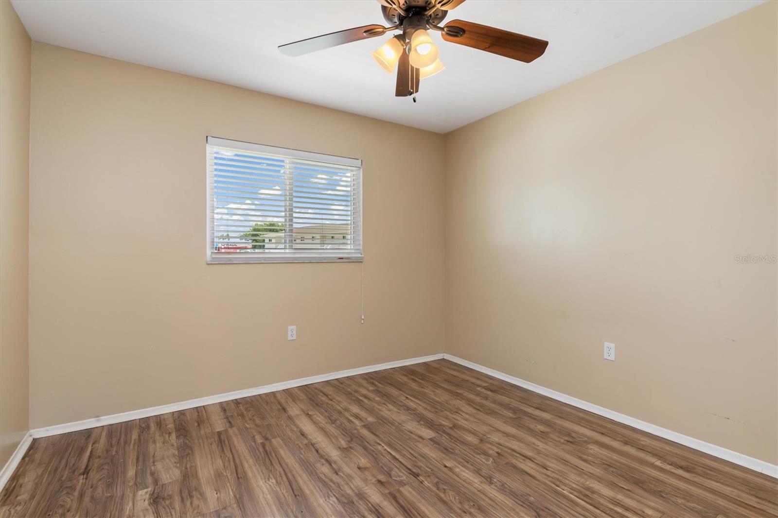 12538 SW KINGSWAY CIR #301, LAKE SUZY, FL, 34269