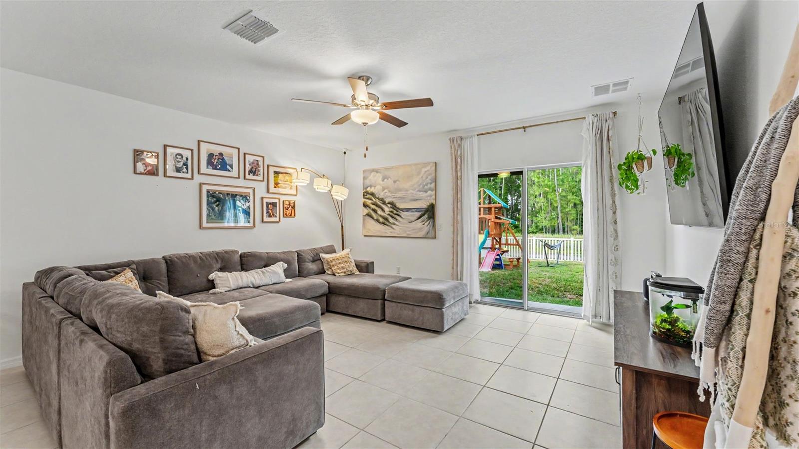 2063 OLD PASTURE LN, LAKELAND, FL, 33801