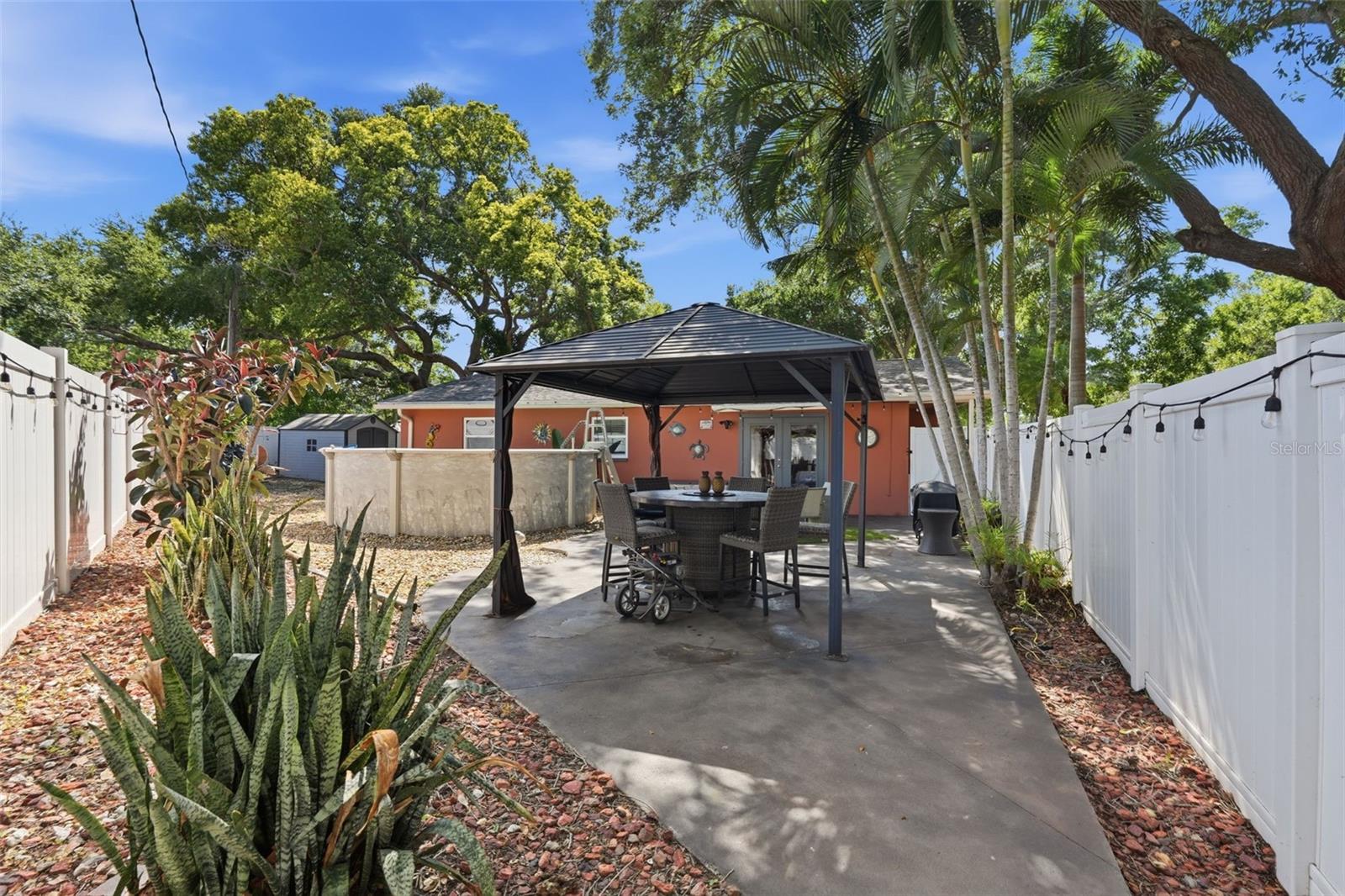 961 LEXINGTON DR, DUNEDIN, FL, 34698