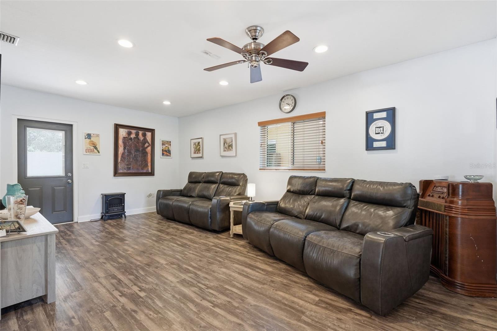 961 LEXINGTON DR, DUNEDIN, FL, 34698