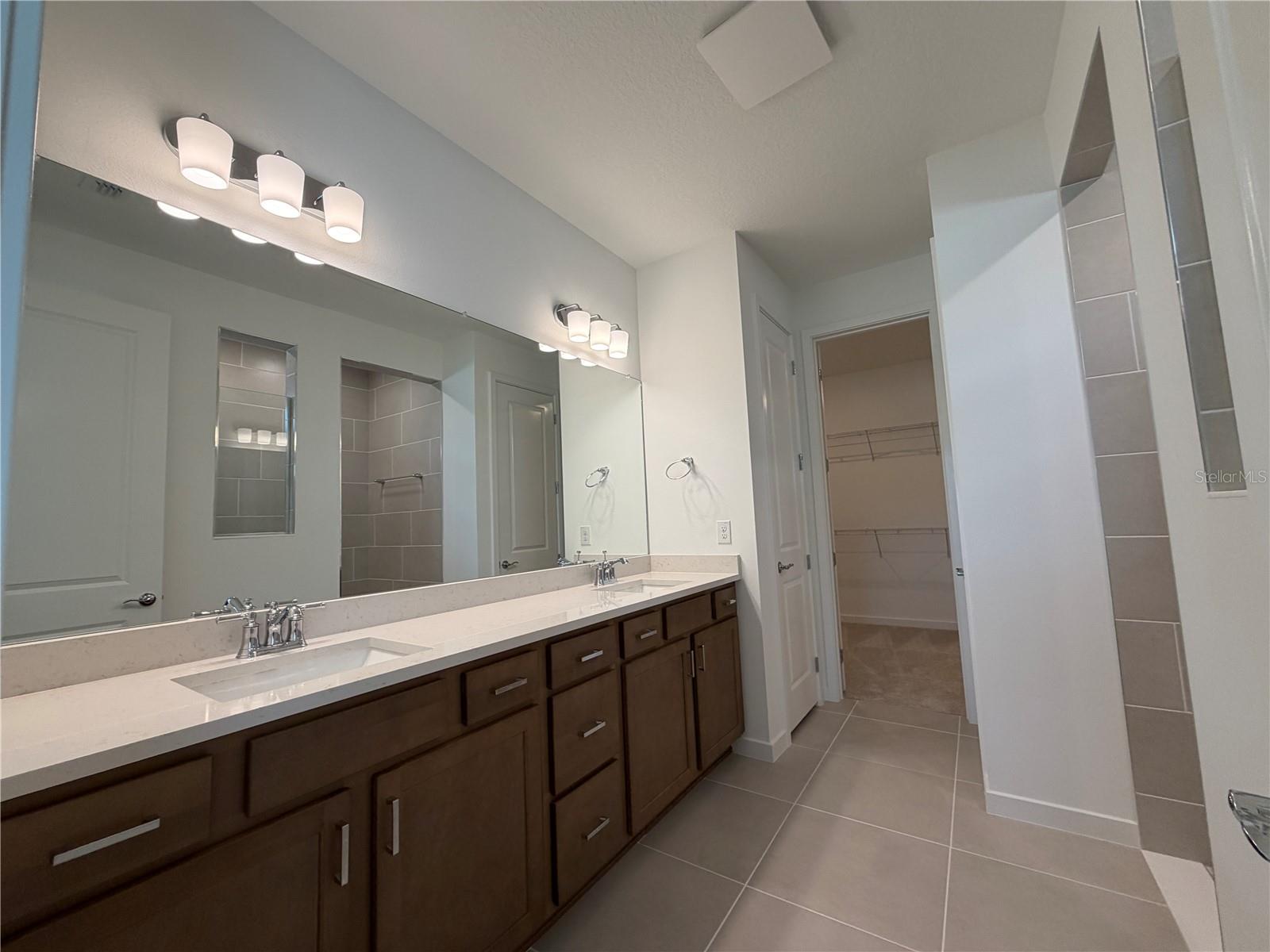 6888 GILLY SHADOW ST, WESLEY CHAPEL, FL, 33545