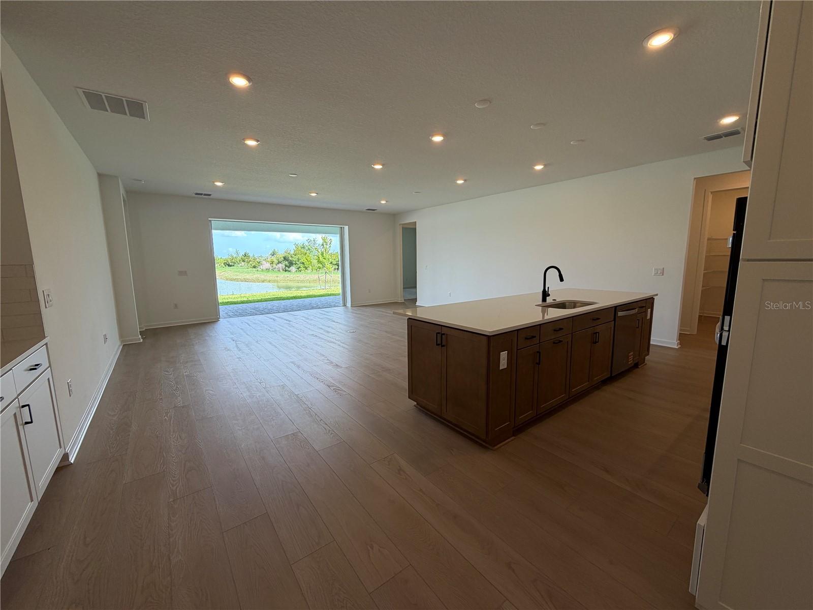 6888 GILLY SHADOW ST, WESLEY CHAPEL, FL, 33545