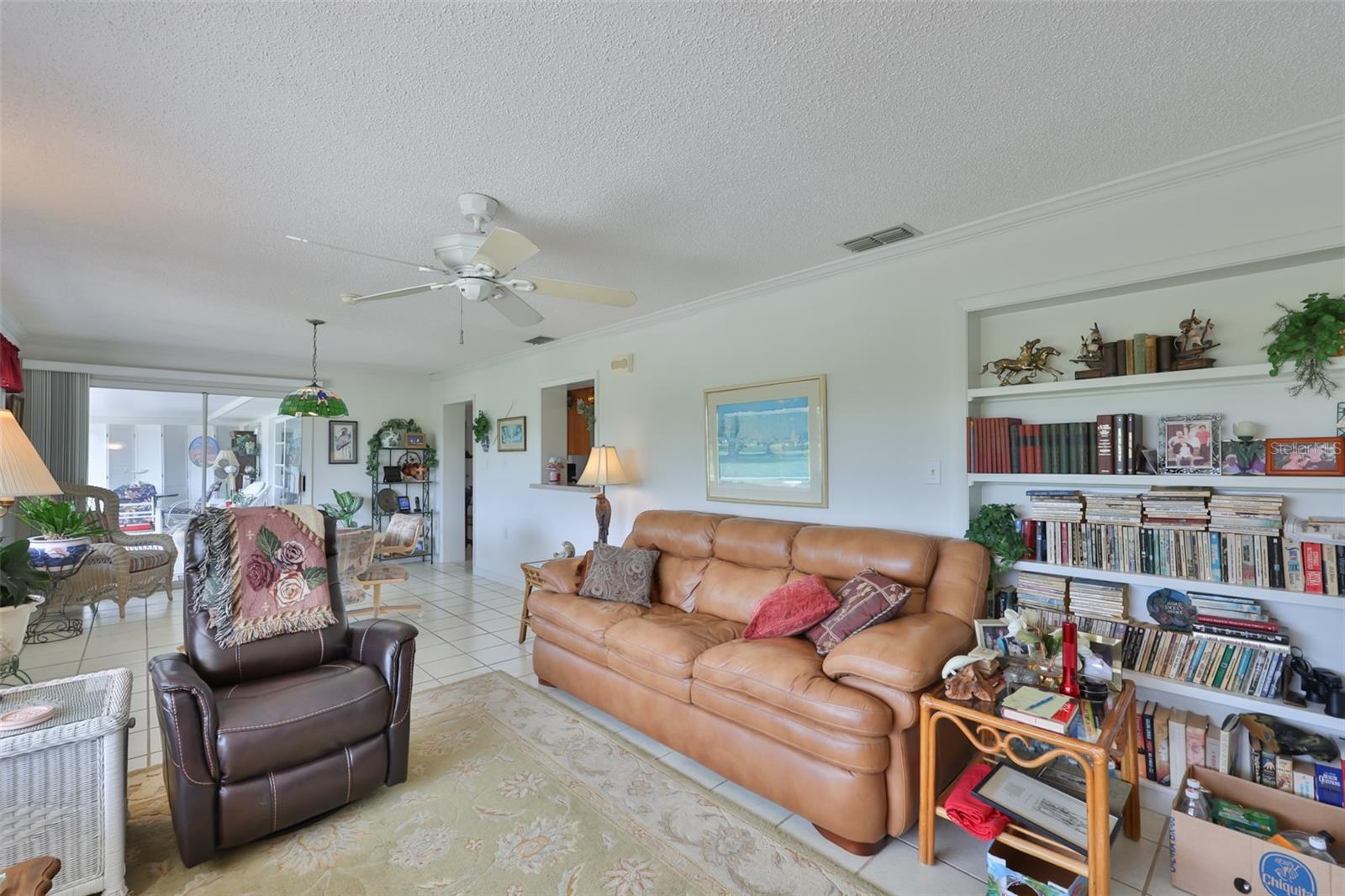 684 ALLEGHENY DR, SUN CITY CENTER, FL, 33573
