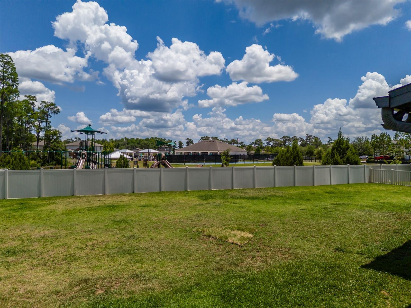 1686 CHERRY WALK RD, LUTZ, FL, 33558