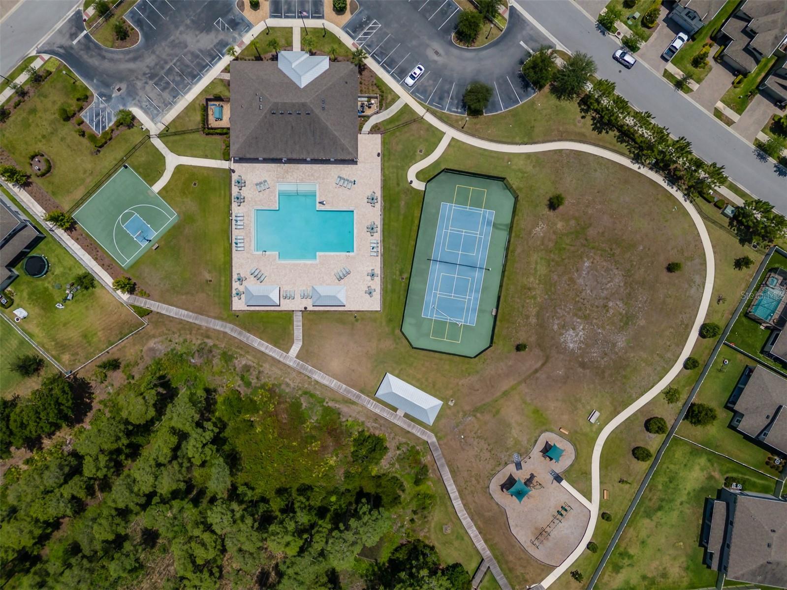 1686 CHERRY WALK RD, LUTZ, FL, 33558