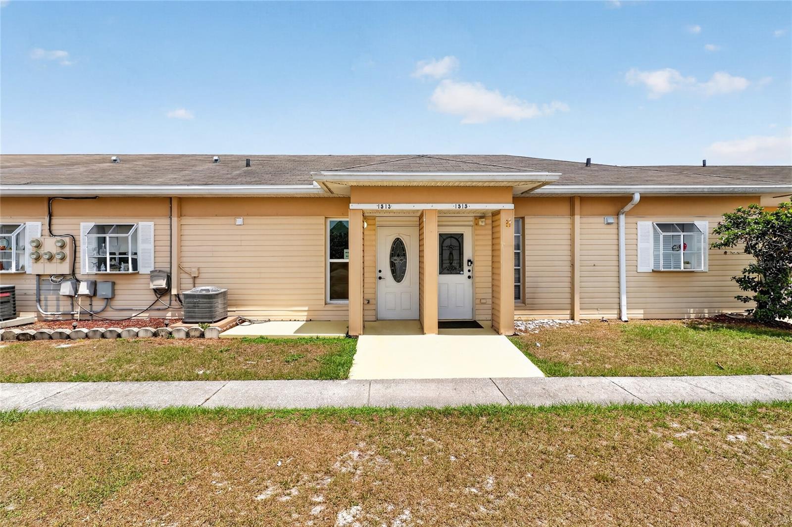 1513 CLUB CIR, LAKESHORE, FL, 33854