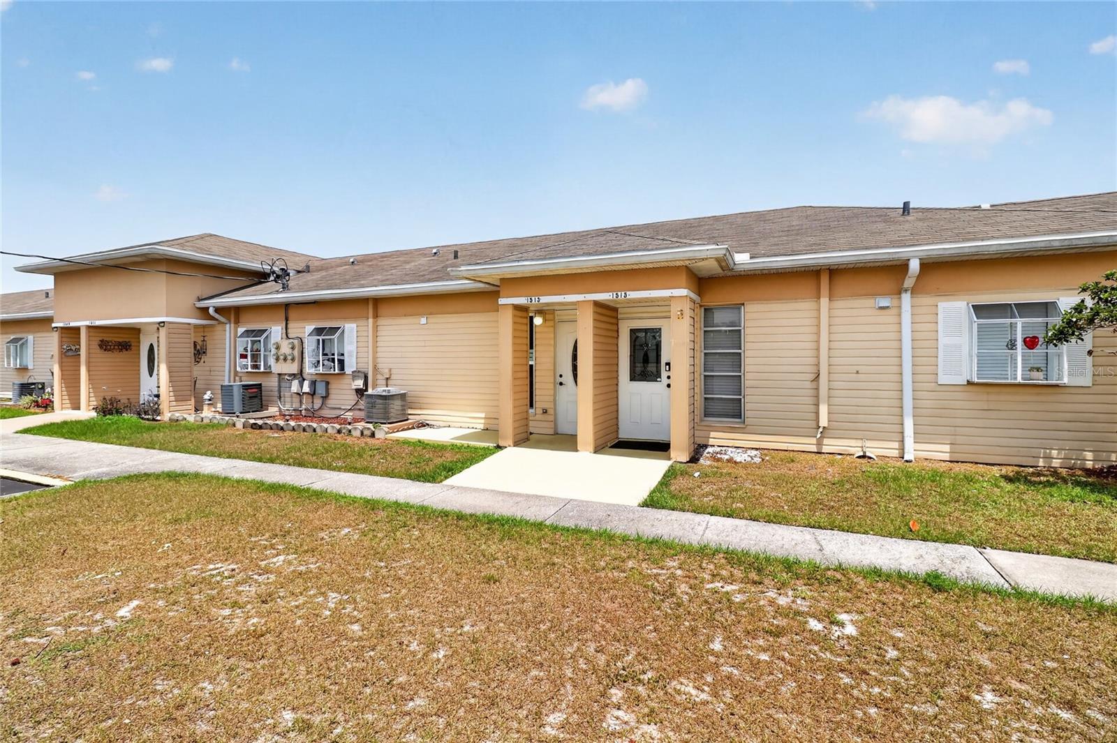1513 CLUB CIR, LAKESHORE, FL, 33854