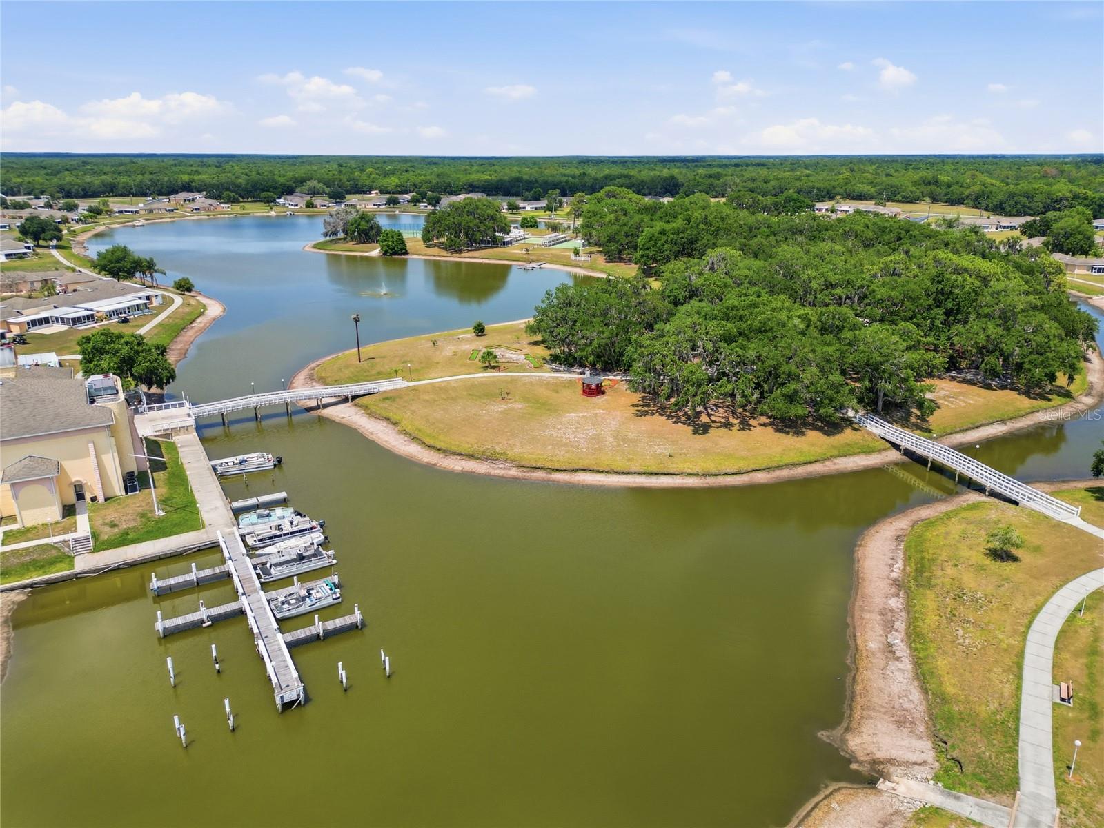 1513 CLUB CIR, LAKESHORE, FL, 33854