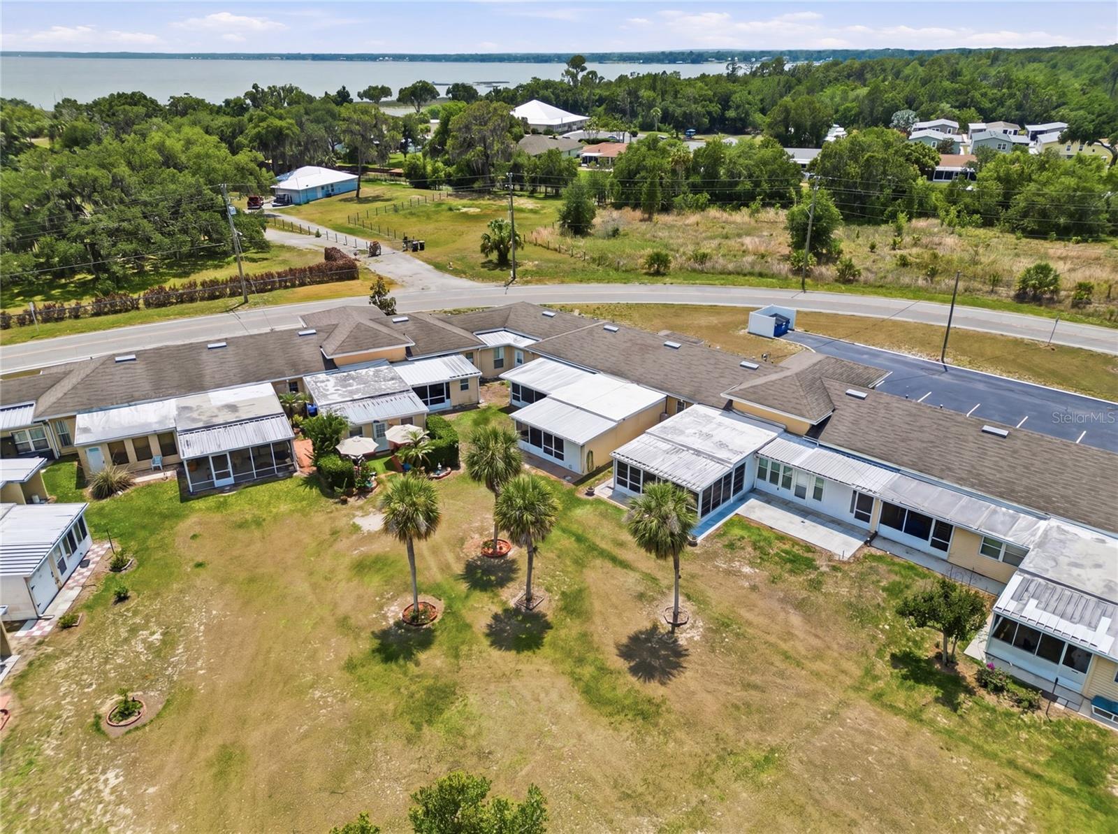 1513 CLUB CIR, LAKESHORE, FL, 33854