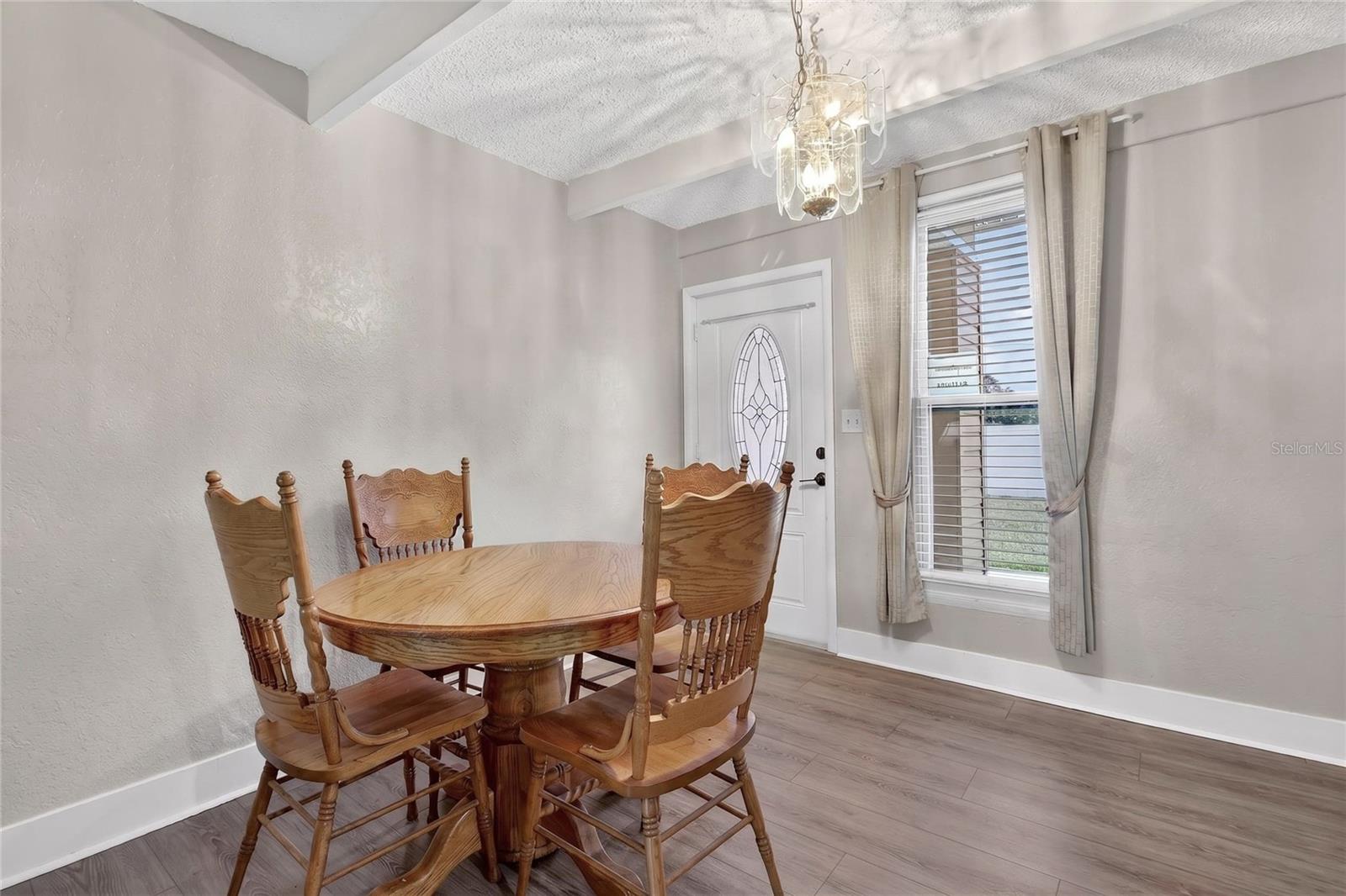 1513 CLUB CIR, LAKESHORE, FL, 33854