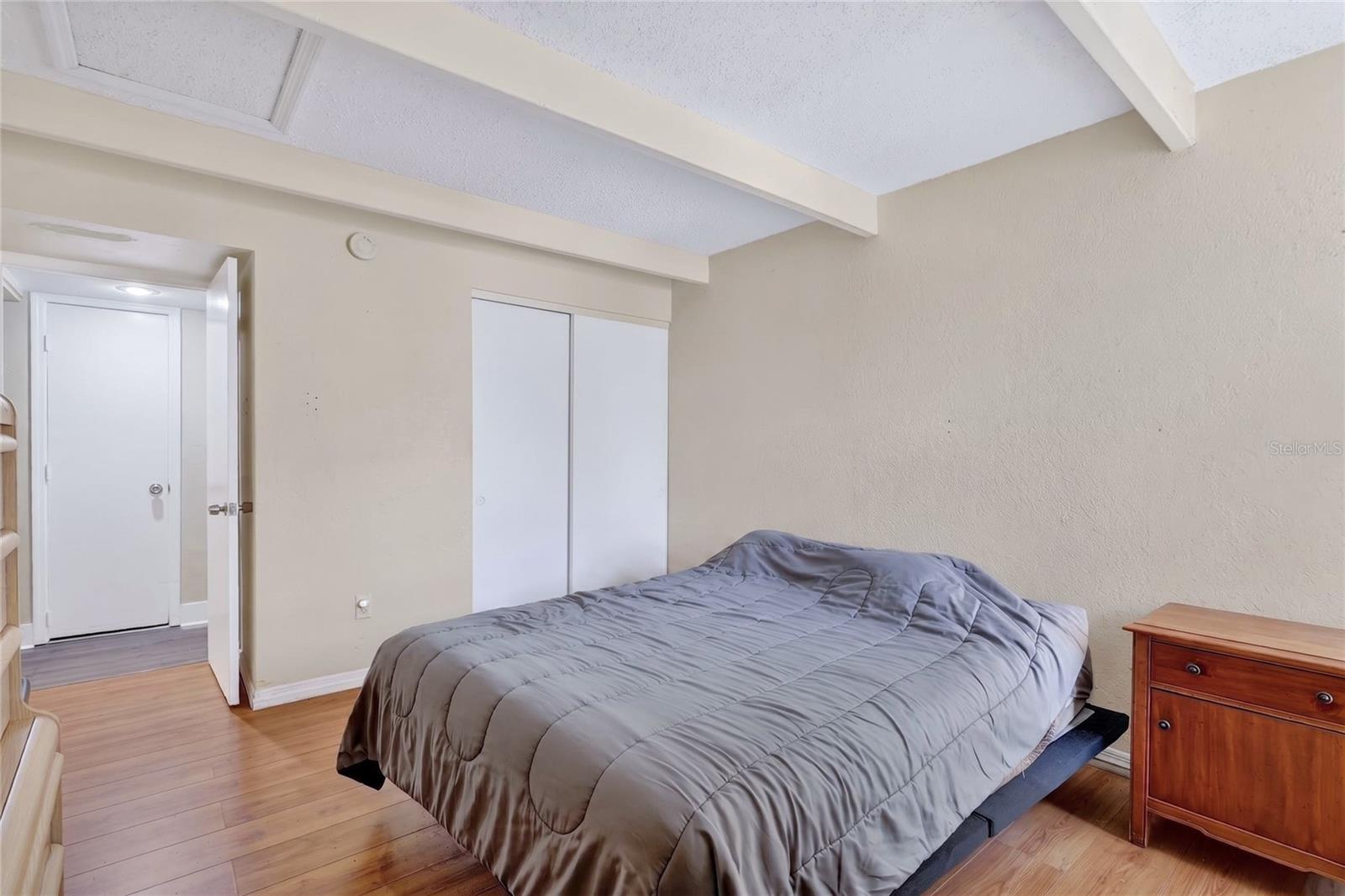 1513 CLUB CIR, LAKESHORE, FL, 33854