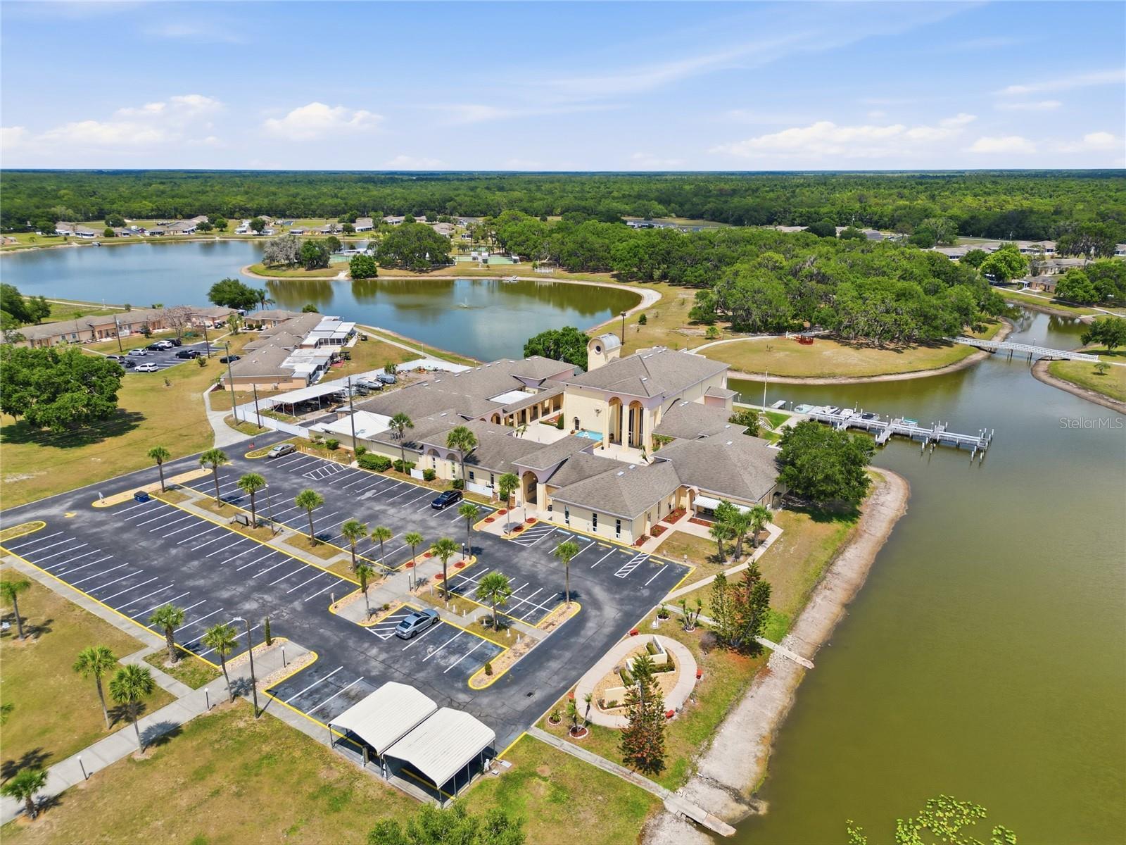 1513 CLUB CIR, LAKESHORE, FL, 33854