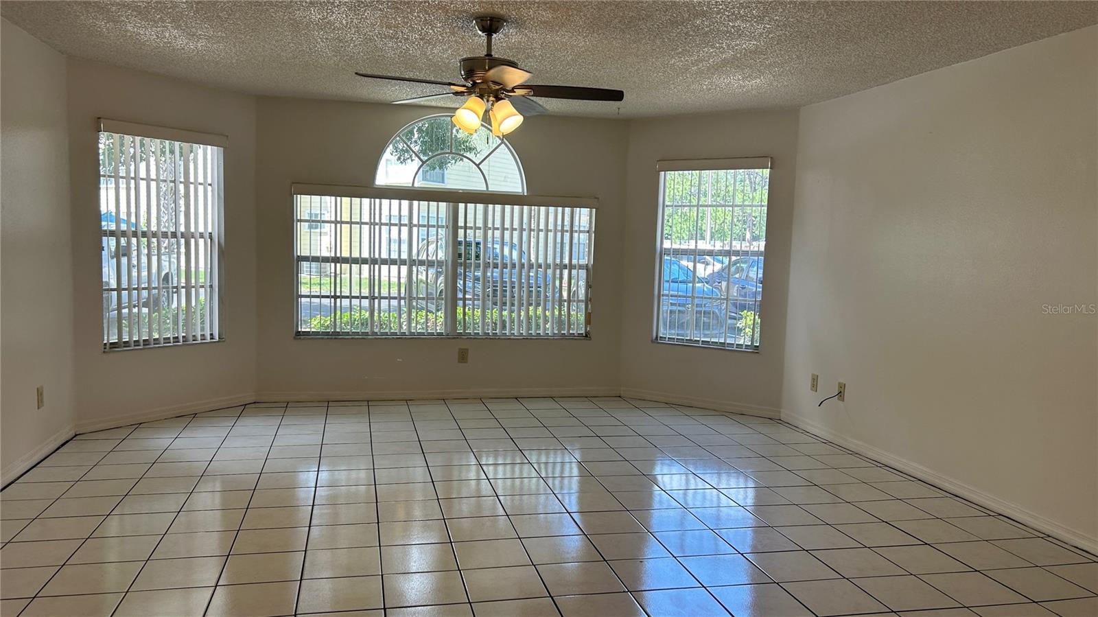 5015 LAGUNA BAY CIR #91, KISSIMMEE, FL, 34746