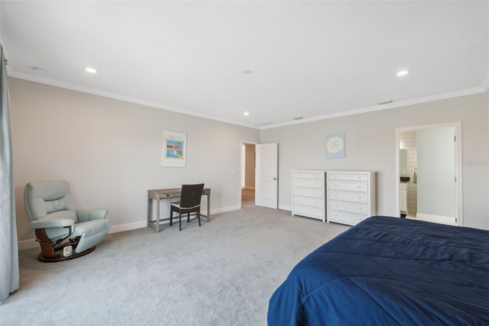 727 KEY ROYALE DR, HOLMES BEACH, FL, 34217