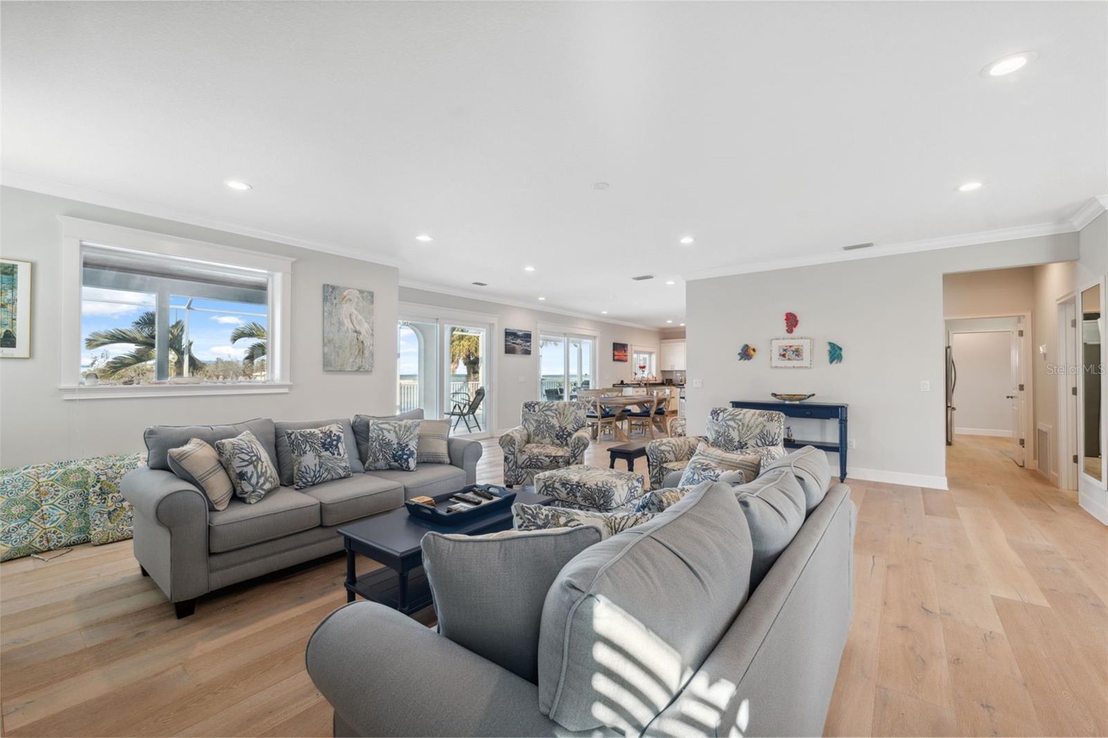 727 KEY ROYALE DR, HOLMES BEACH, FL, 34217