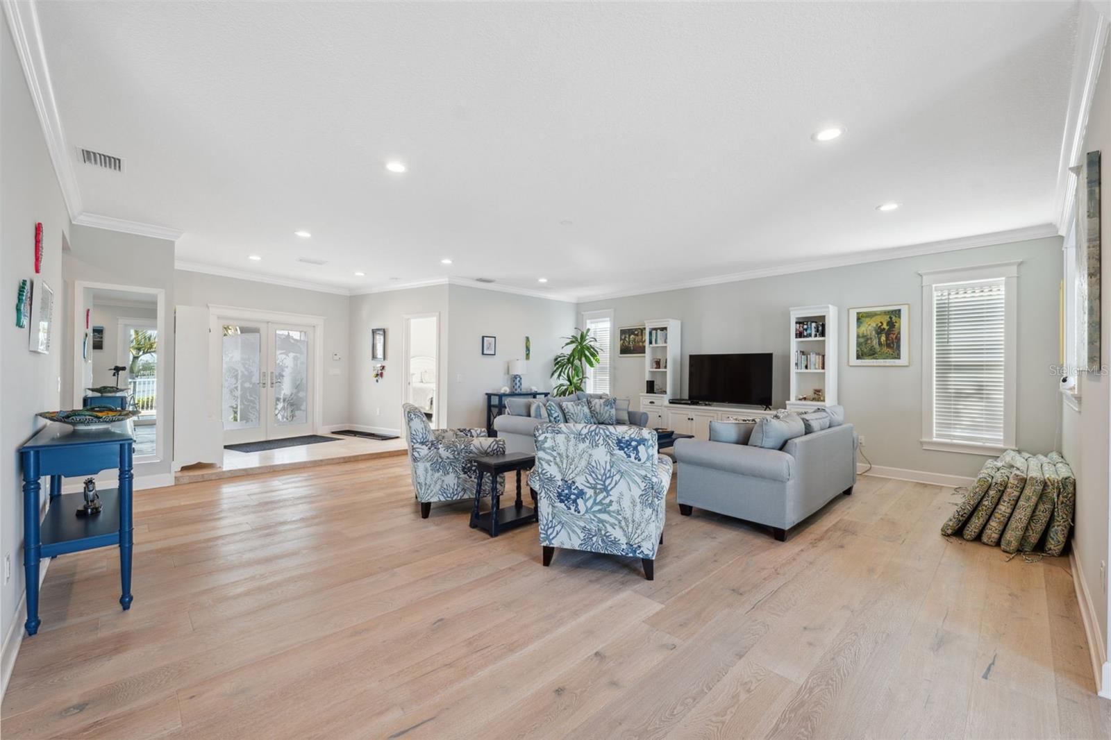 727 KEY ROYALE DR, HOLMES BEACH, FL, 34217