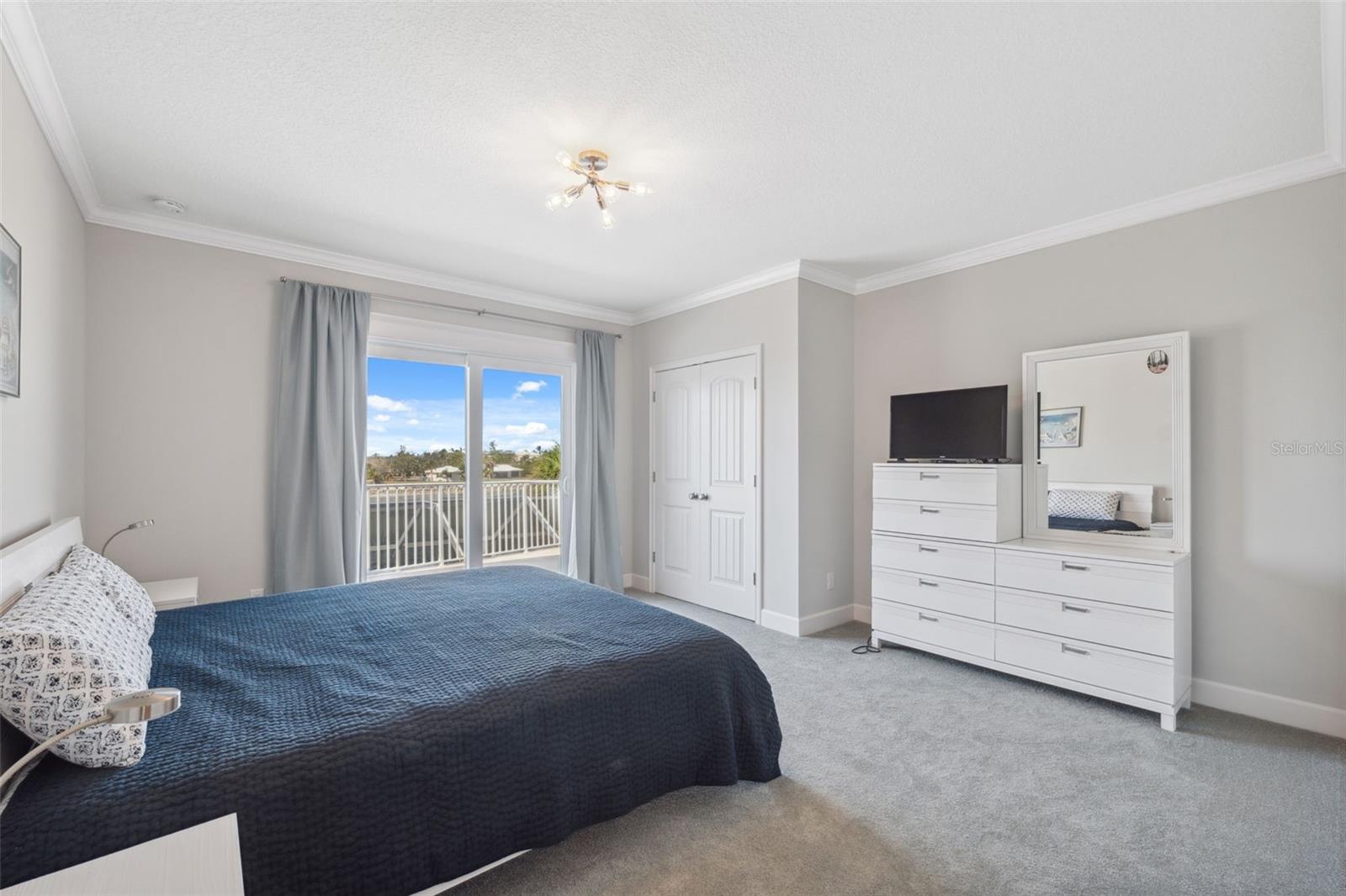 727 KEY ROYALE DR, HOLMES BEACH, FL, 34217