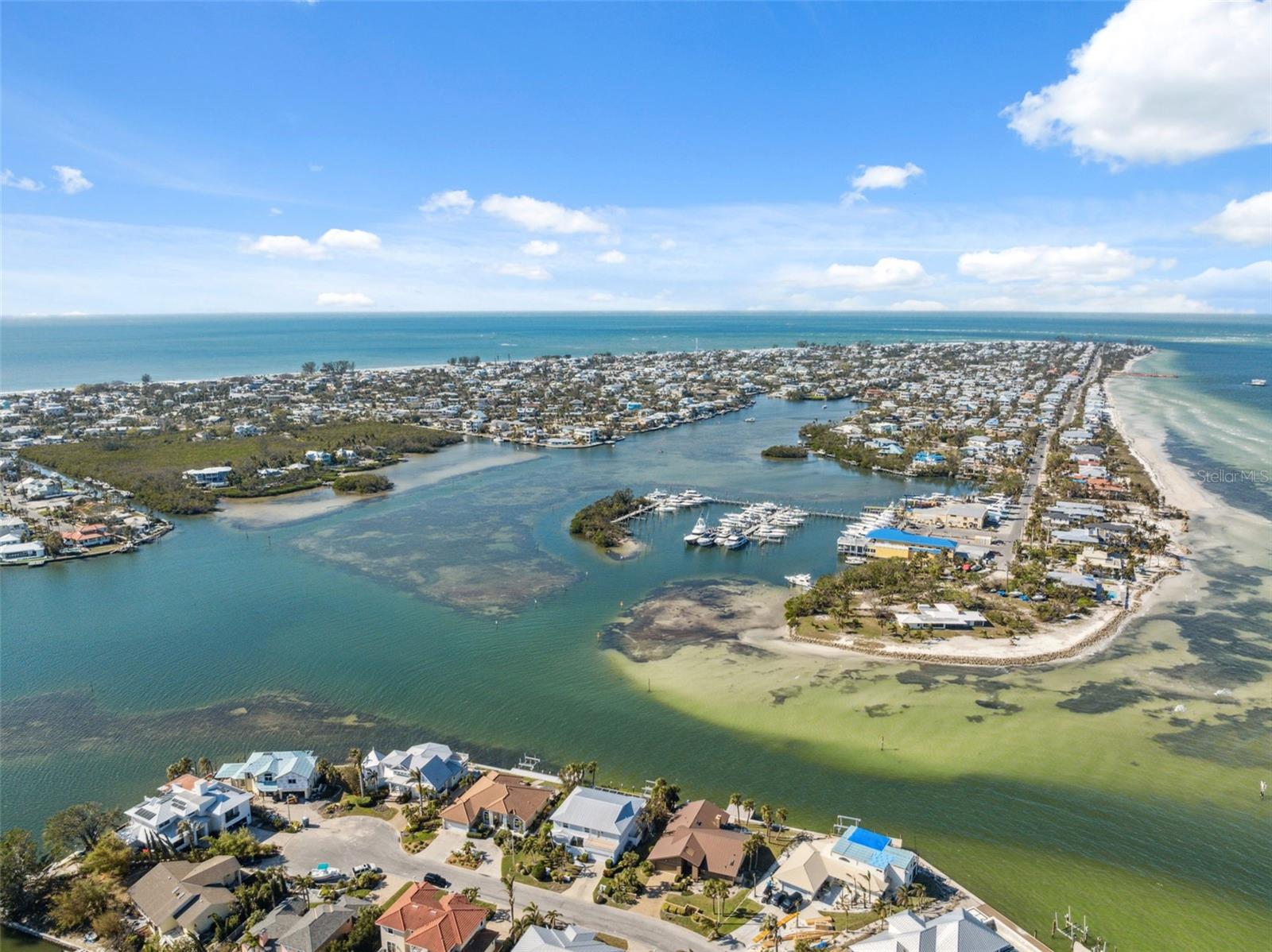 727 KEY ROYALE DR, HOLMES BEACH, FL, 34217