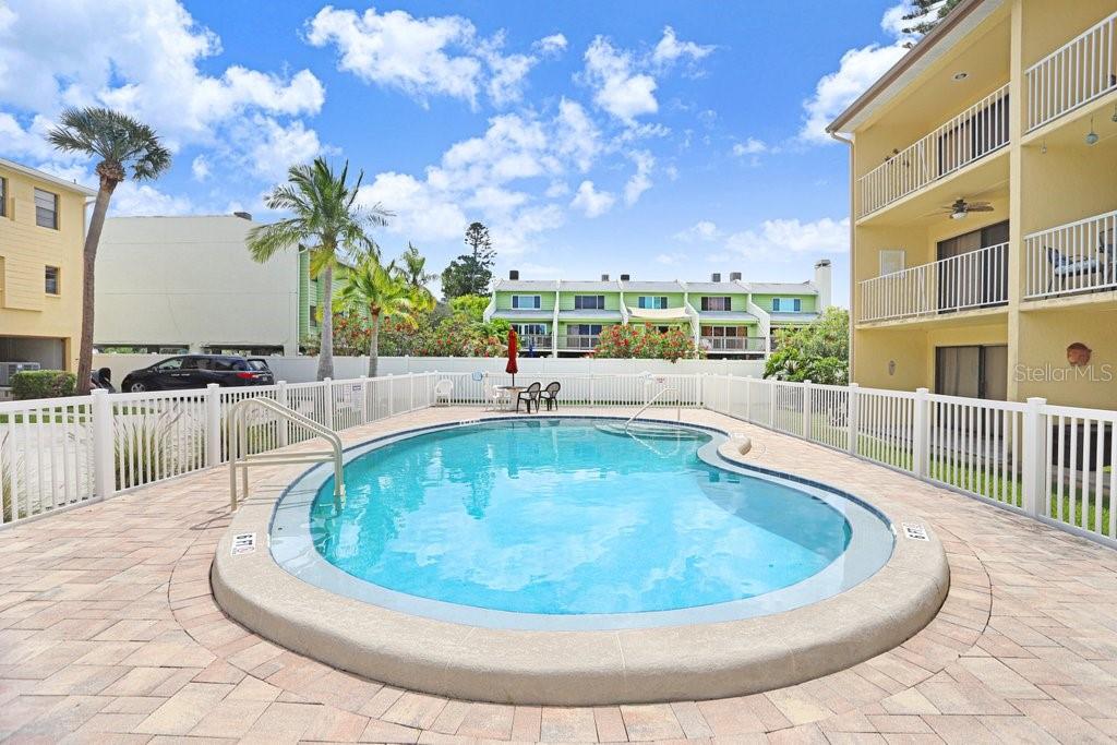 314 WINDRUSH BLVD #12, INDIAN ROCKS BEACH, FL, 33785