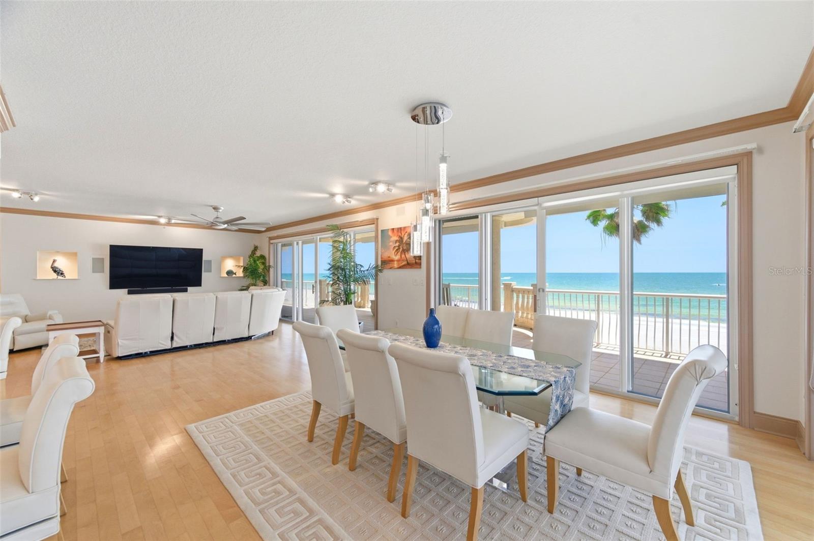 19130 GULF BLVD #V4, INDIAN ROCKS BEACH, FL, 33785