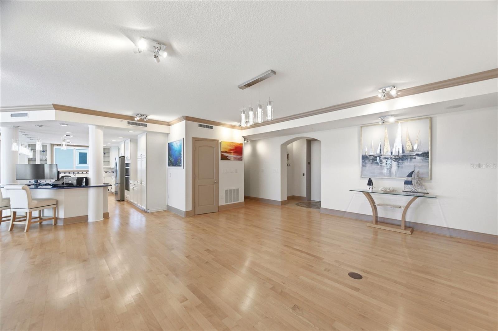 19130 GULF BLVD #V4, INDIAN ROCKS BEACH, FL, 33785