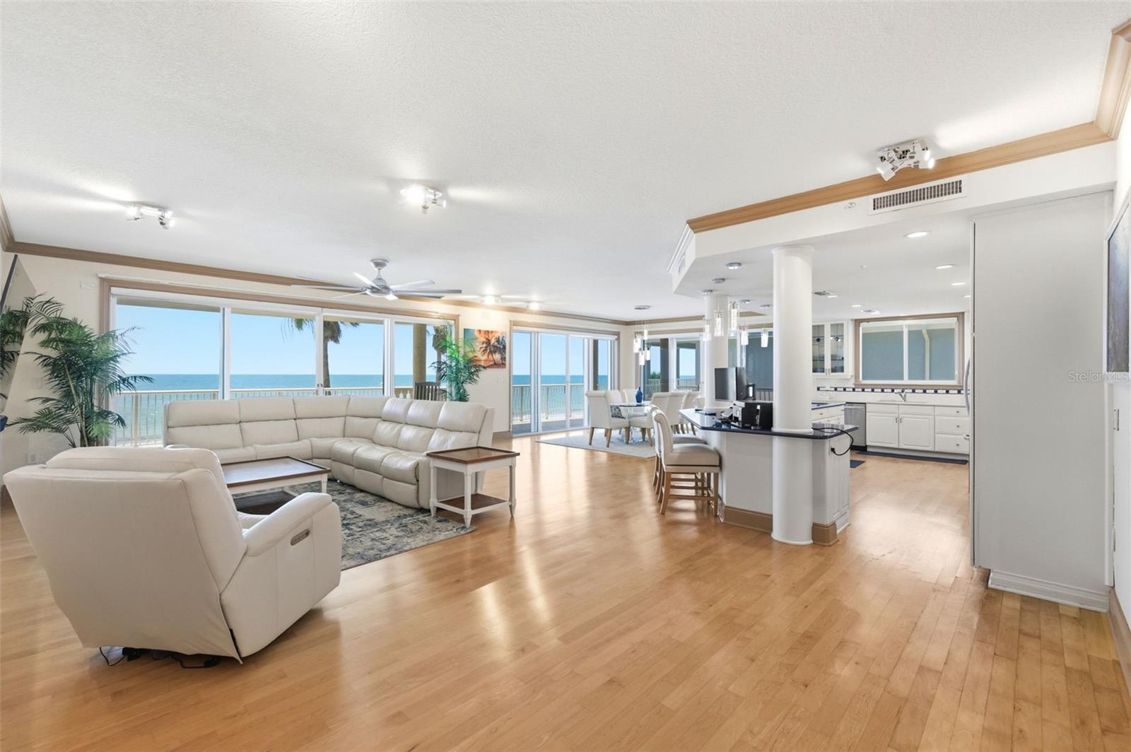 19130 GULF BLVD #V4, INDIAN ROCKS BEACH, FL, 33785