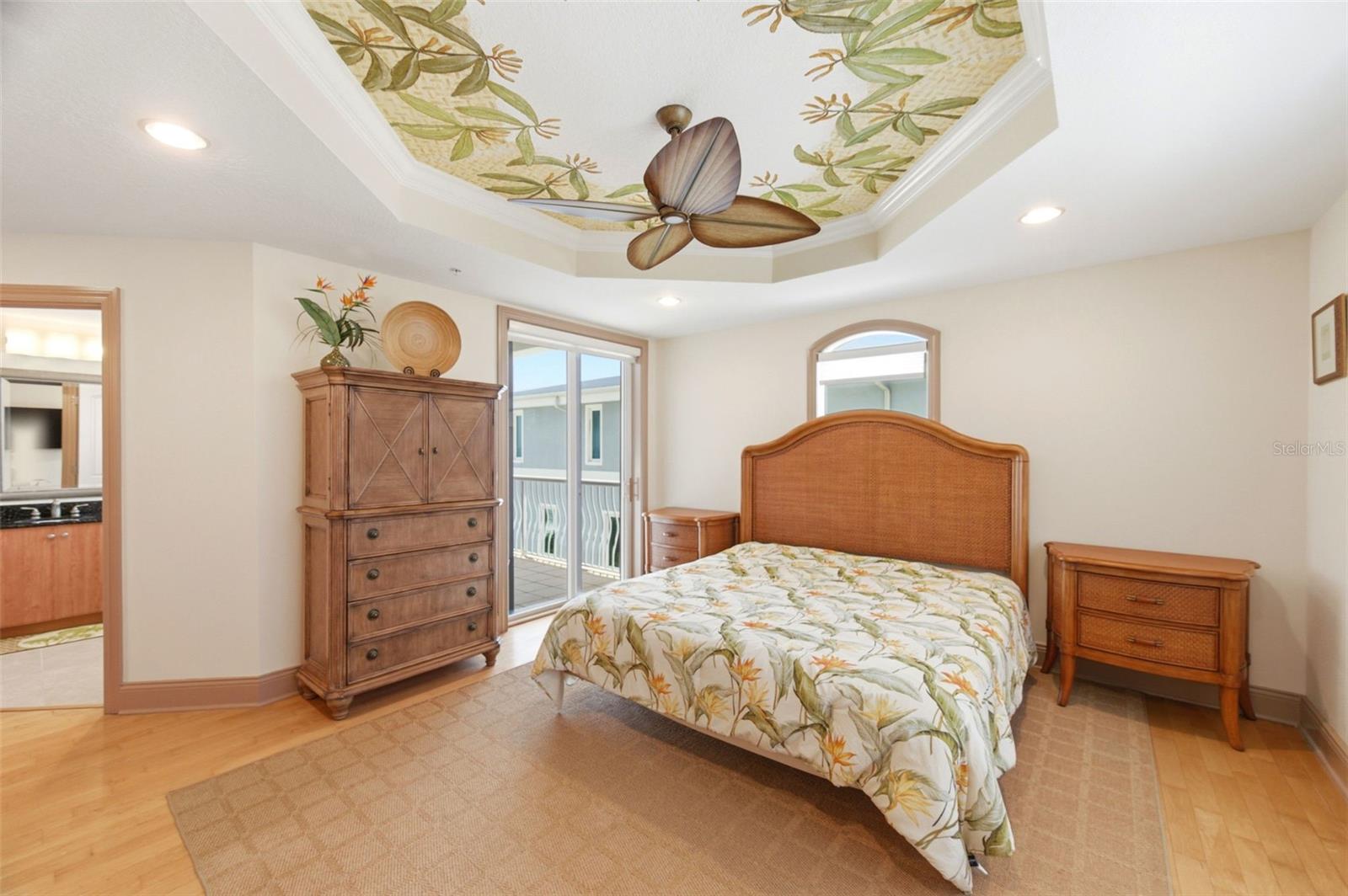 19130 GULF BLVD #V4, INDIAN ROCKS BEACH, FL, 33785