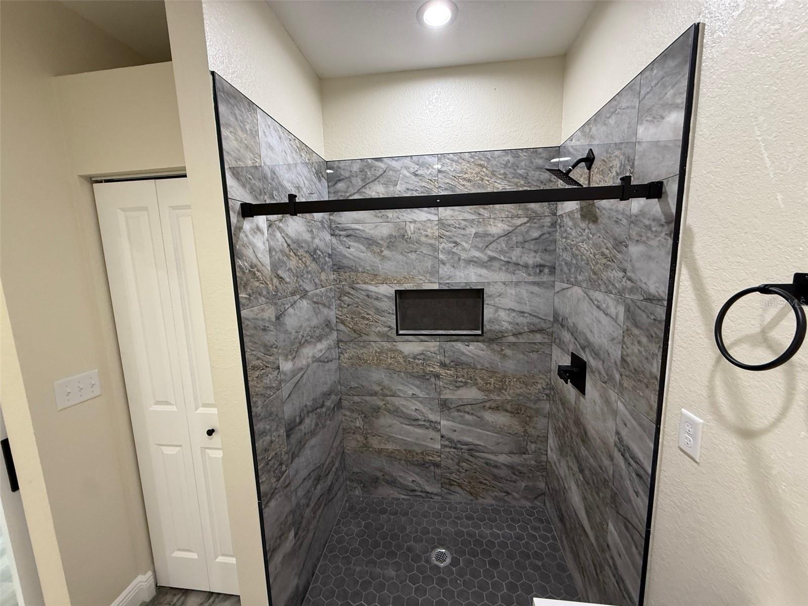 2027 SE 45 TER, GAINESVILLE, FL, 32641