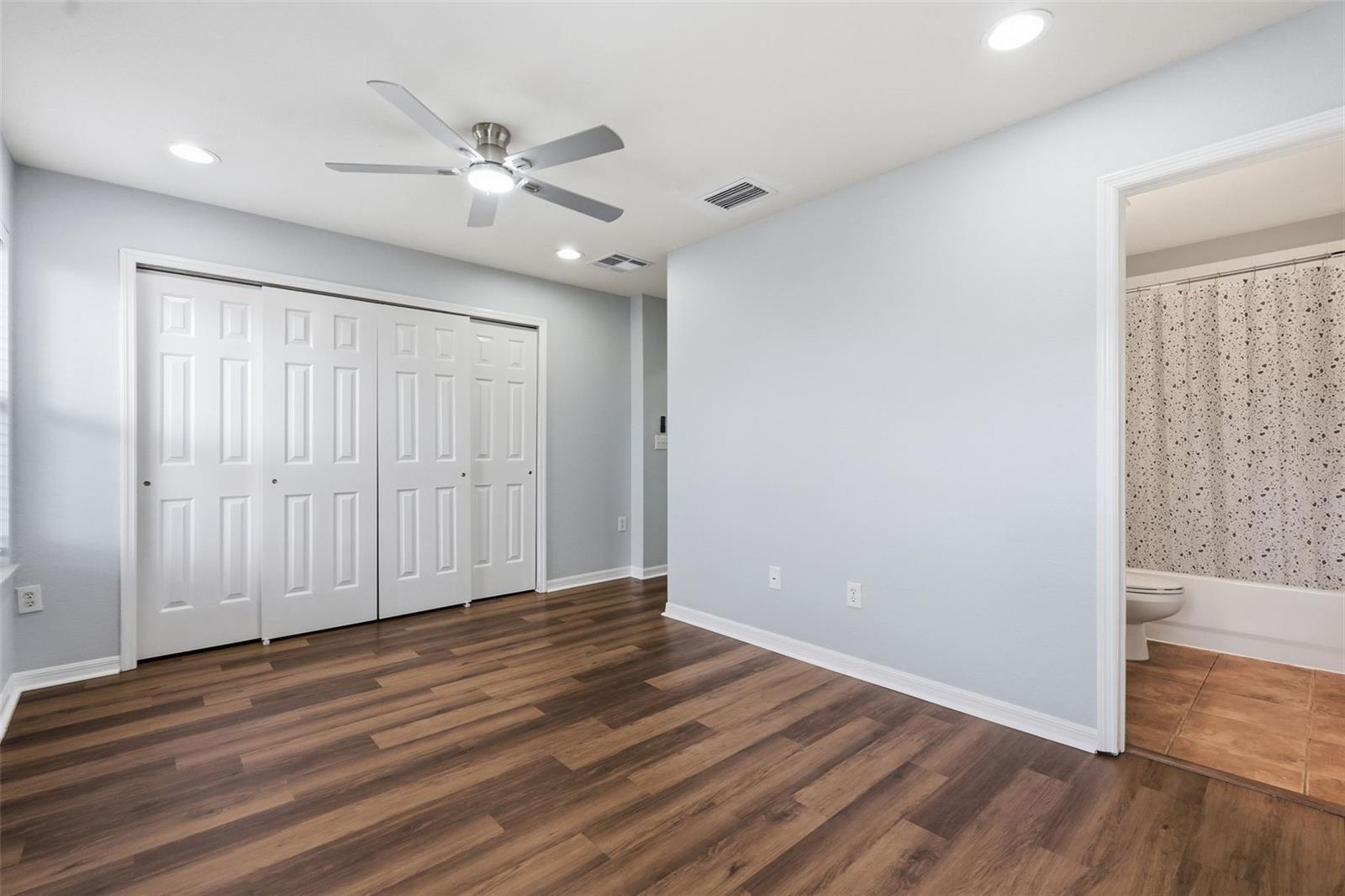 2505 HARN BLVD #1, CLEARWATER, FL, 33764