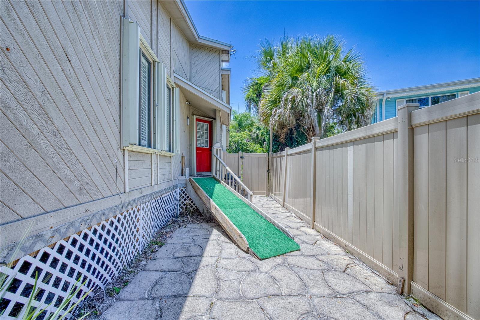 2835 SUNSET DR, NEW SMYRNA BEACH, FL, 32168