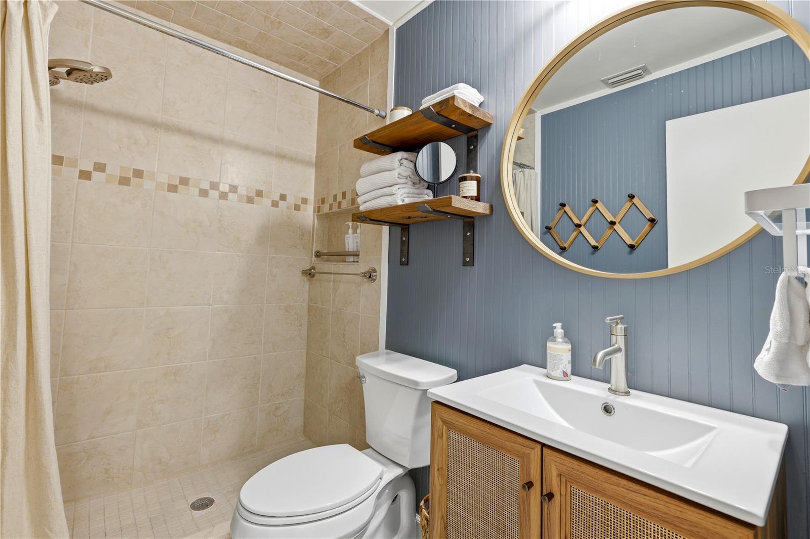 2835 SUNSET DR, NEW SMYRNA BEACH, FL, 32168