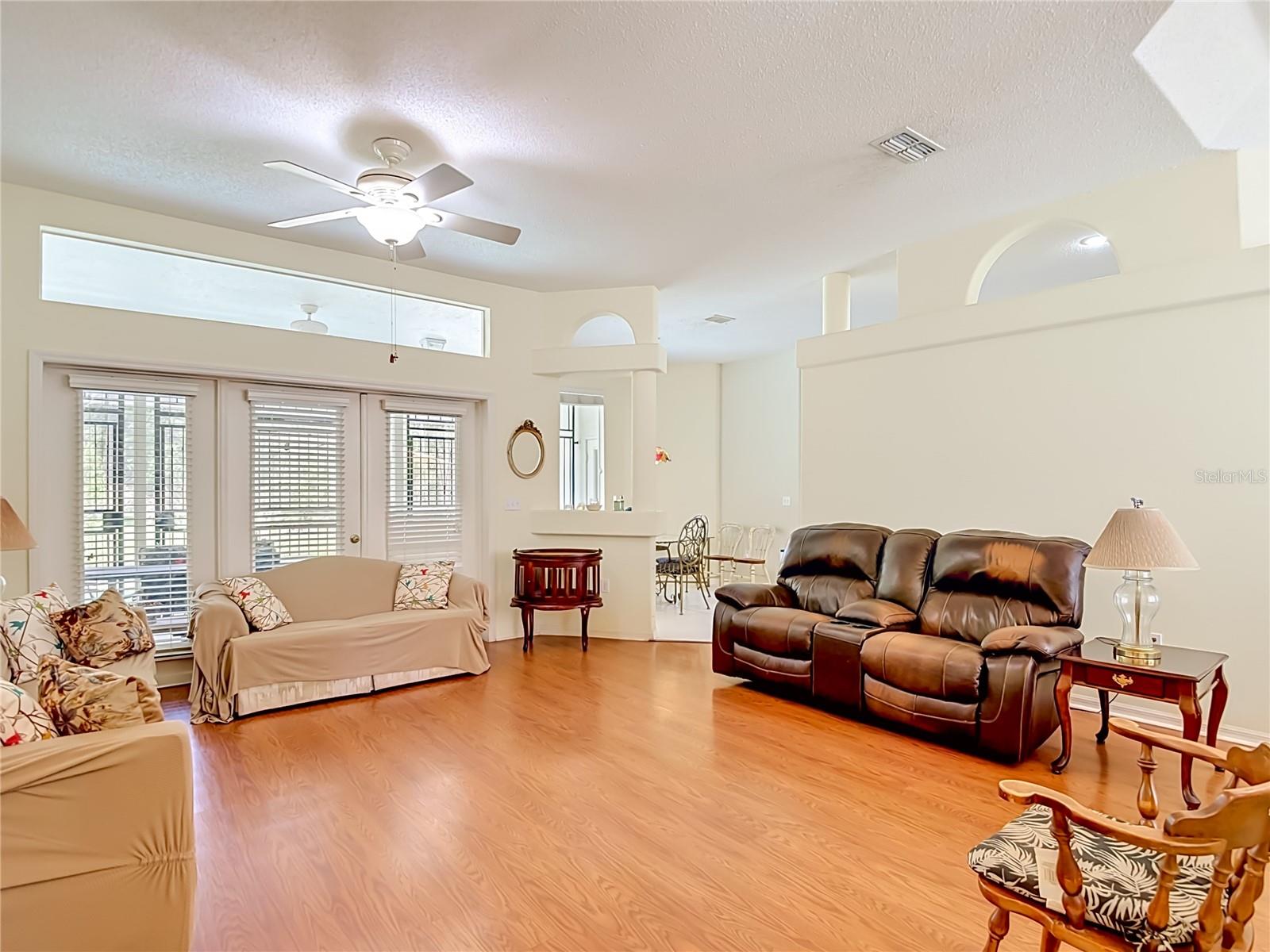 8338 HANDCART RD, WESLEY CHAPEL, FL, 33545