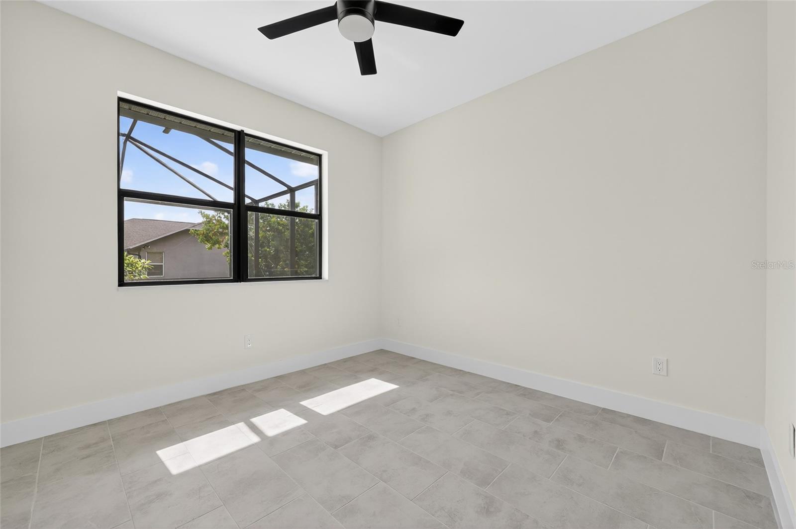 817 NW 38TH PL, CAPE CORAL, FL, 33993